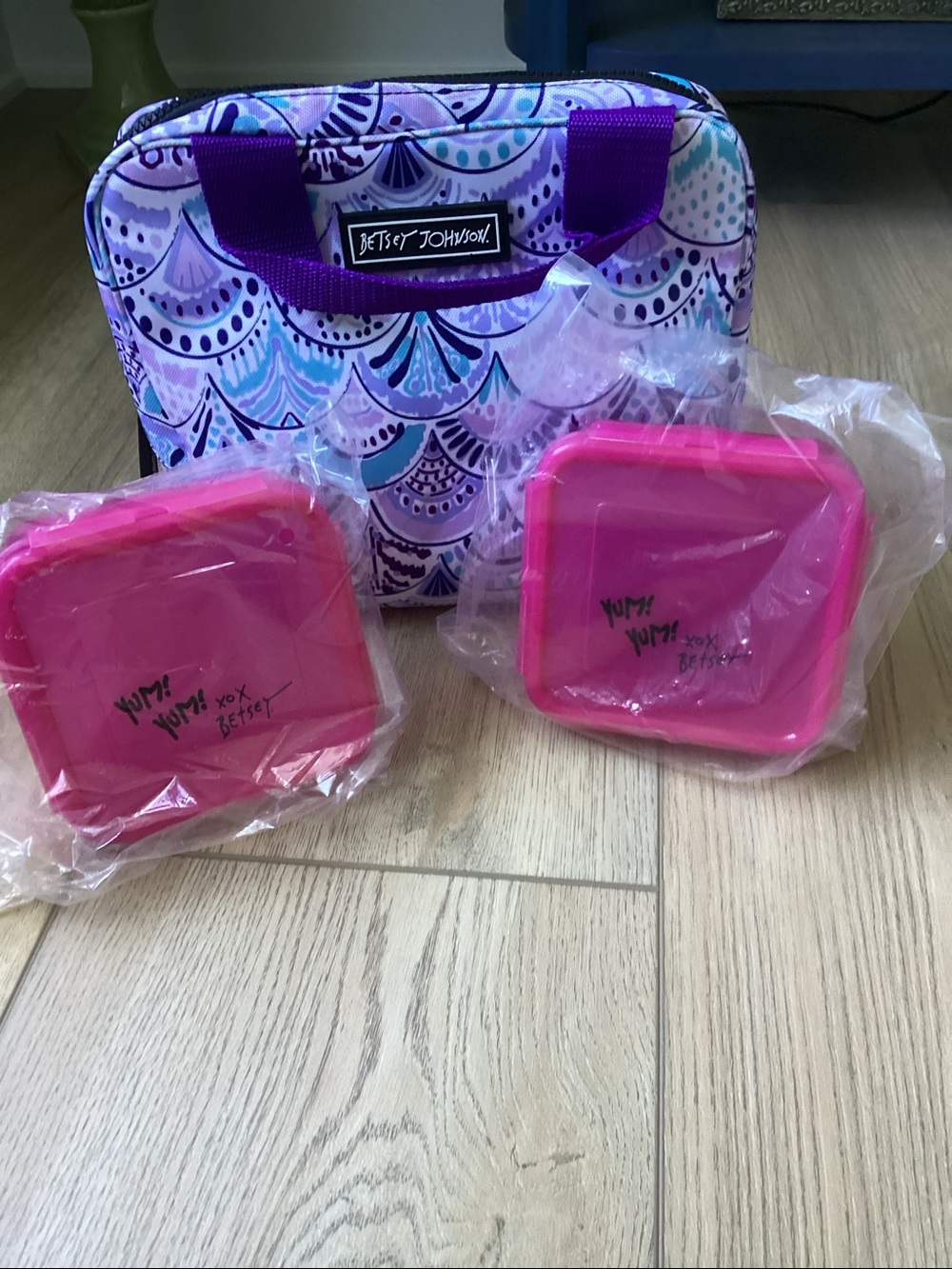 NWT Betsey Johnson Purple Multi Insulated Lunch Tote W/ 2 Containers Mermaidcore